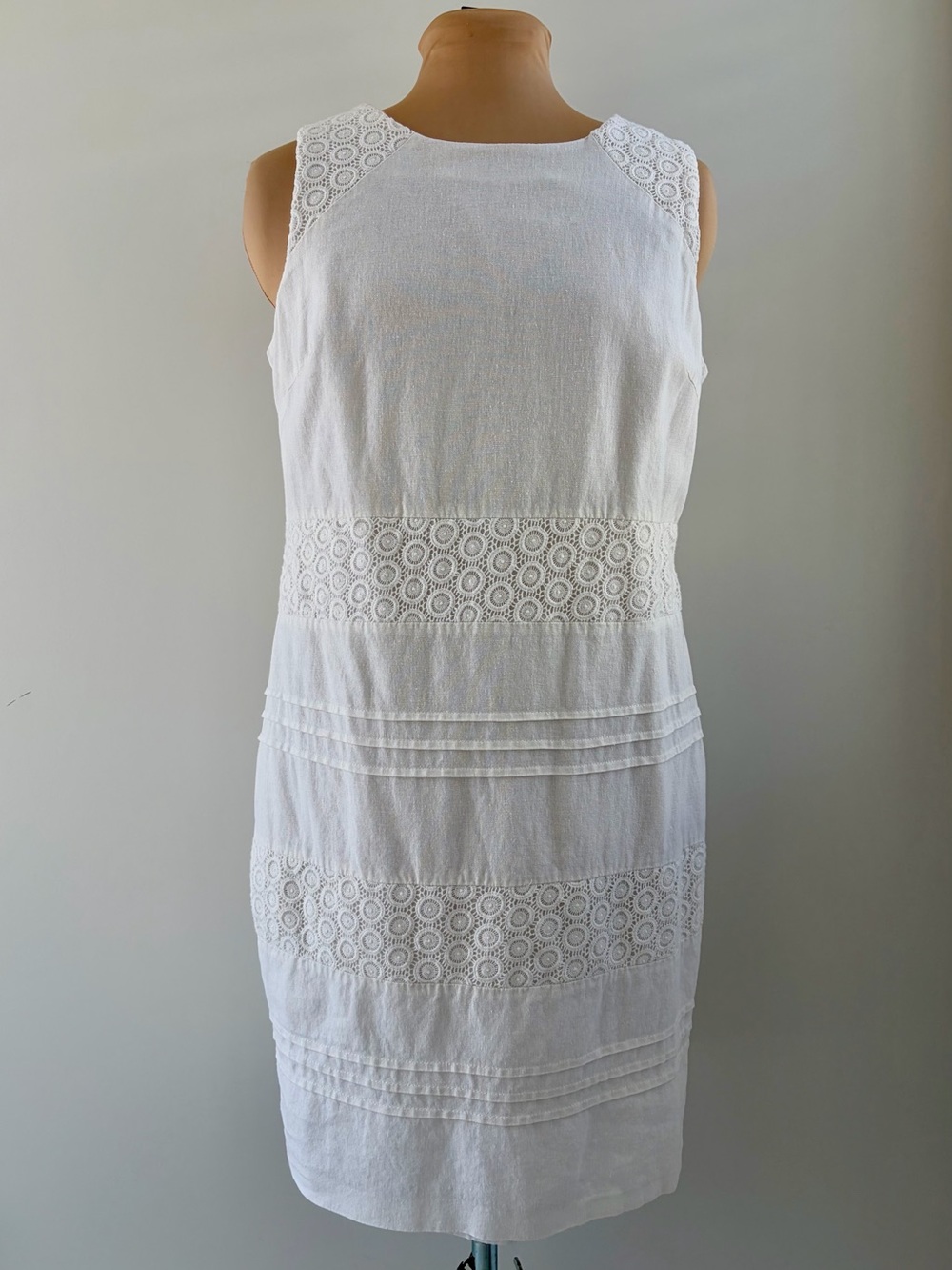 Worthington White Linen Blend Shift Dress – Eyelet Lace Trim | Size 16